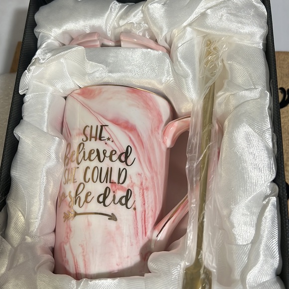 Gift set - coffee / tea cup with lid and stirring spoon by DUO - Picture 3 of 7